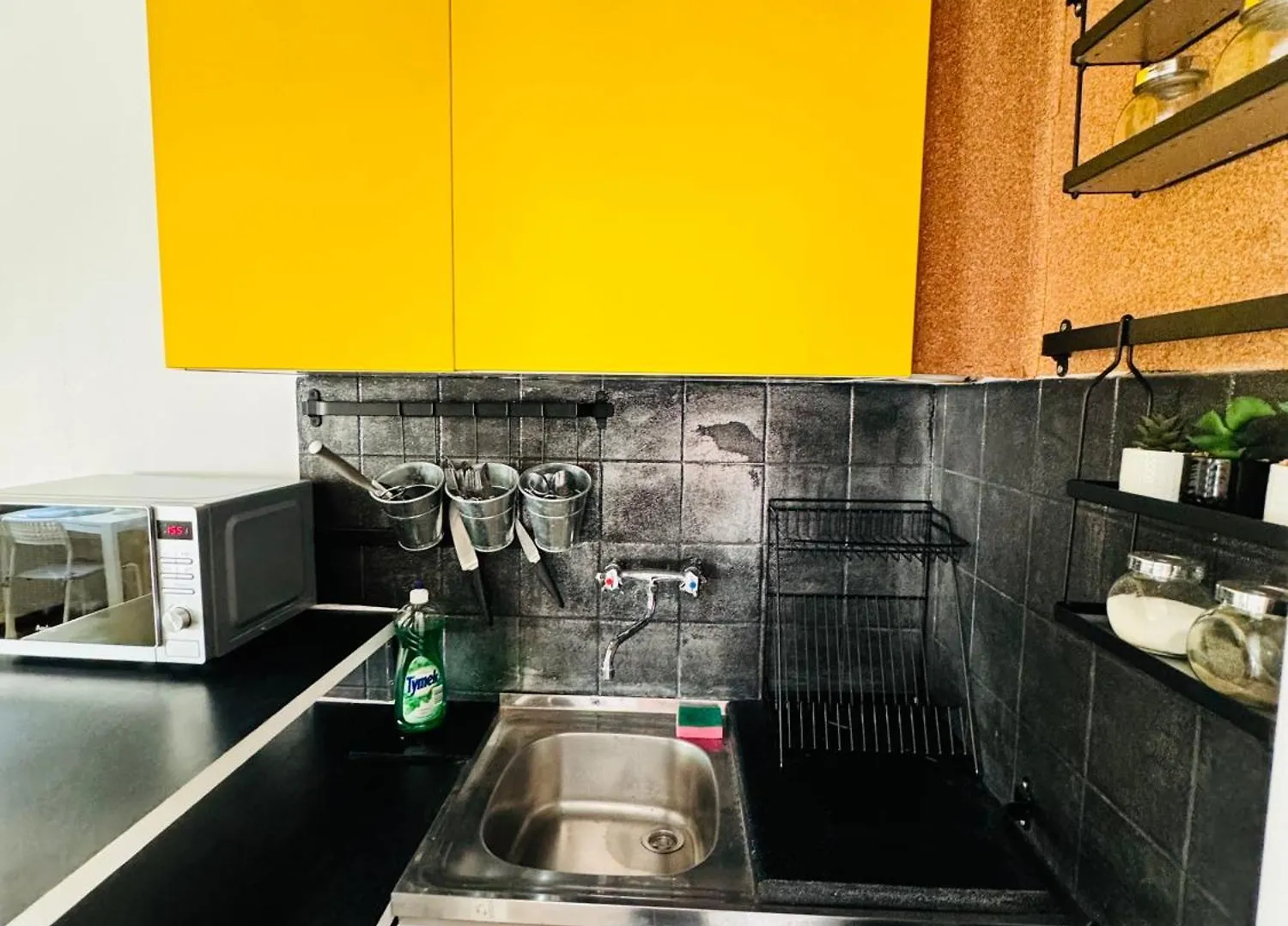Zlota Studio Varšava 0*,  Polsko